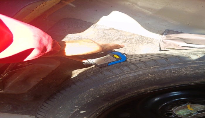 2015 Honda City 1.5L I-VTEC VX CVT, Petrol, Automatic, 50,148 km, tyre