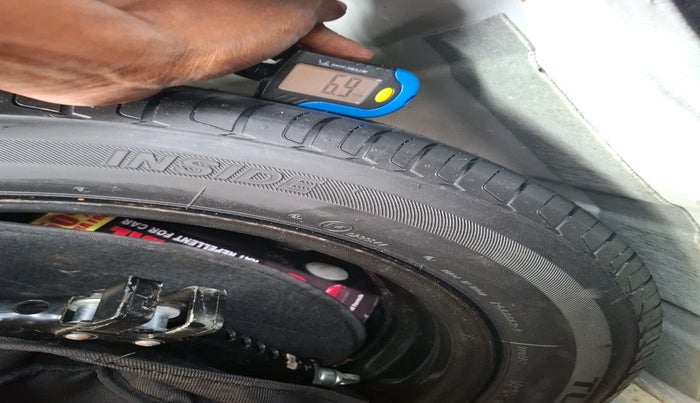 2022 Tata NEXON XZA PLUS (PREMIUM) PETROL, Petrol, Automatic, 31,646 km, tyre