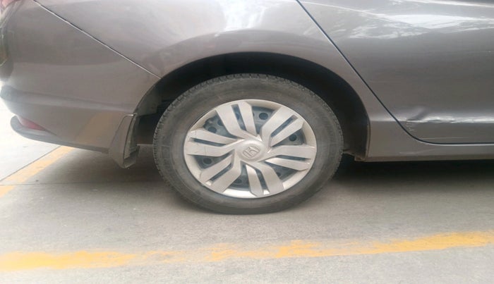 2014 Honda City 1.5L I-VTEC SV, Petrol, Manual, 96,231 km, tyre