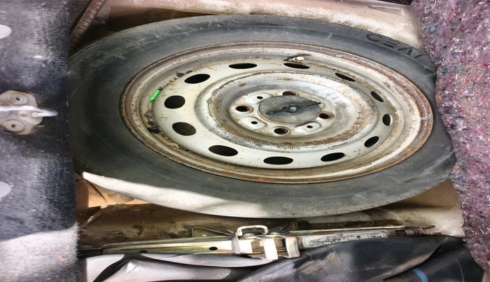 2015 Tata Indigo ECS LS TDI, Diesel, Manual, 1,25,656 km, tyre