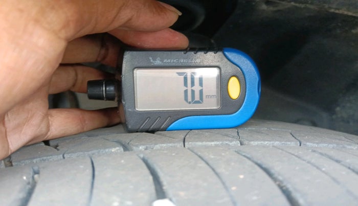 2017 Ford Ecosport TITANIUM 1.5L DIESEL, Diesel, Manual, 1,48,183 km, tyre