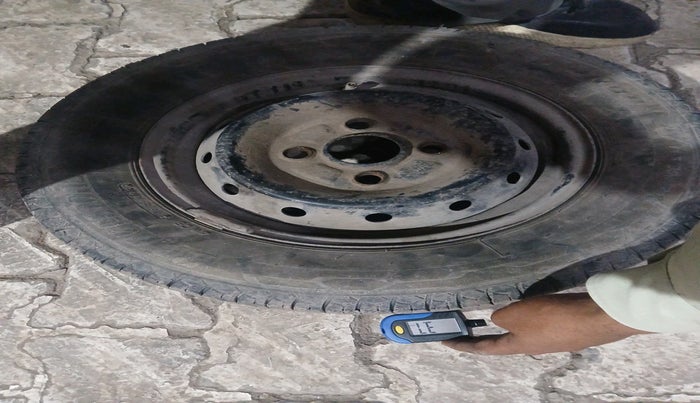 2021 Maruti Alto LXI OPT CNG, CNG, Manual, 58,878 km, tyre