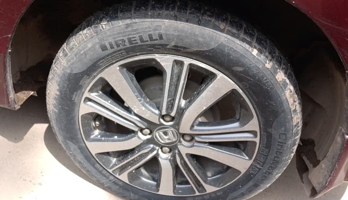 2017 Honda City 1.5L I-VTEC V MT, Petrol, Manual, 78,340 km, tyre