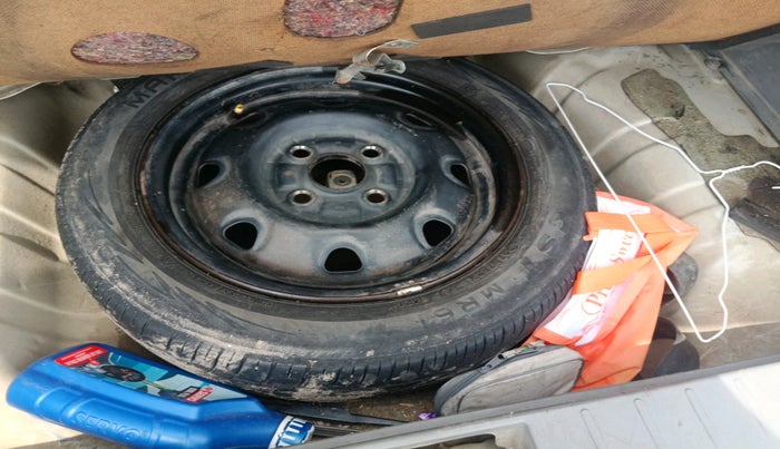 2011 Maruti Alto K10 VXI, Petrol, Manual, 1,38,847 km, tyre