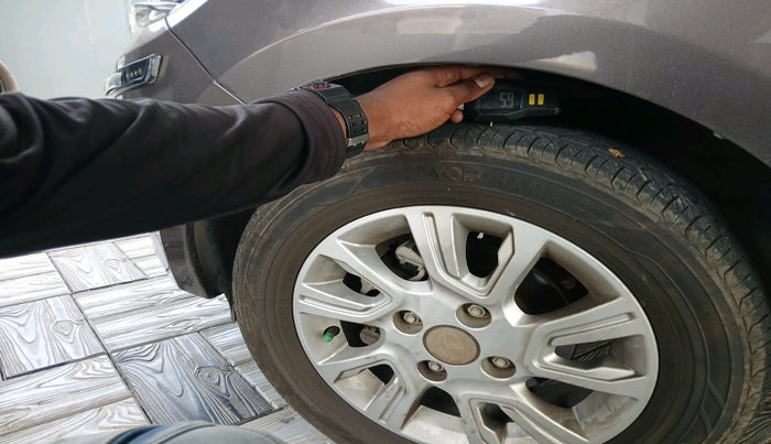 2018 Tata Tiago XZ PETROL, Petrol, Manual, 36,343 km, tyre