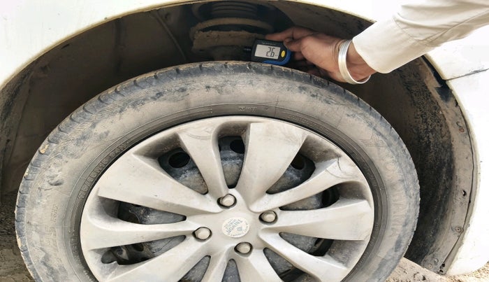 2017 Hyundai Elite i20 SPORTZ 1.2, CNG, Manual, 1,68,907 km, tyre