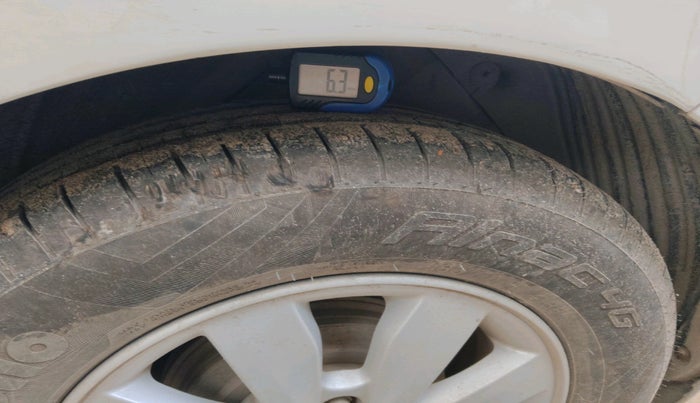 2013 Hyundai i20 SPORTZ 1.2, Petrol, Manual, 98,022 km, tyre