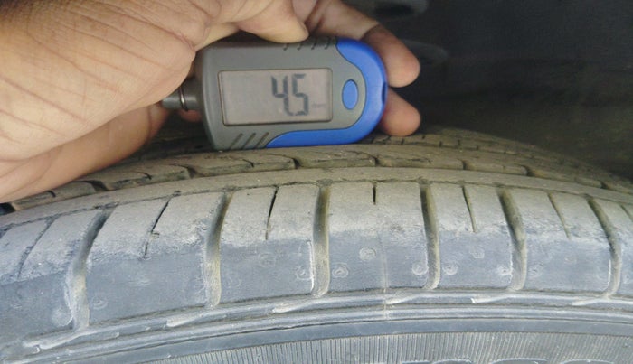 2017 Maruti Ciaz ALPHA 1.4 PETROL, Petrol, Manual, 39,634 km, tyre