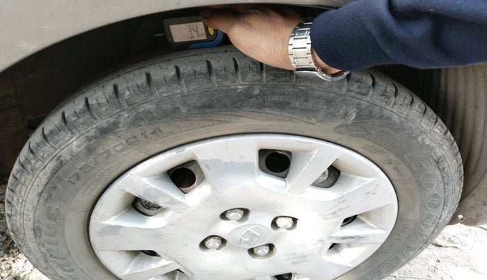 2012 Hyundai i20 MAGNA 1.2, Petrol, Manual, 93,949 km, tyre