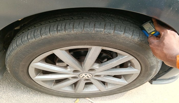 2021 Volkswagen Vento HIGHLINE PLUS 1.0L TSI AT, Petrol, Automatic, 7,210 km, tyre