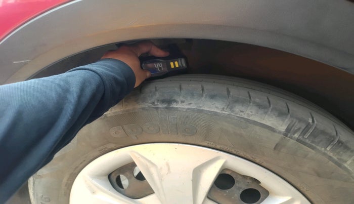 2017 Hyundai Creta E PLUS 1.6 PETROL, Petrol, Manual, 90,545 km, tyre