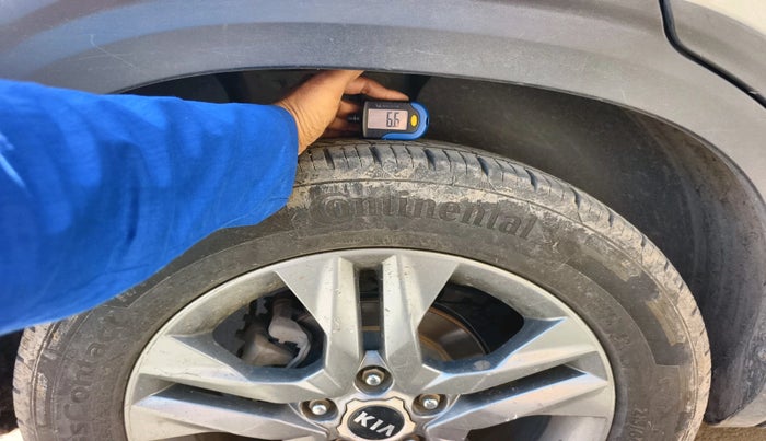 2020 KIA SELTOS HTX PLUS 1.5 DIESEL, Diesel, Manual, 1,79,952 km, tyre