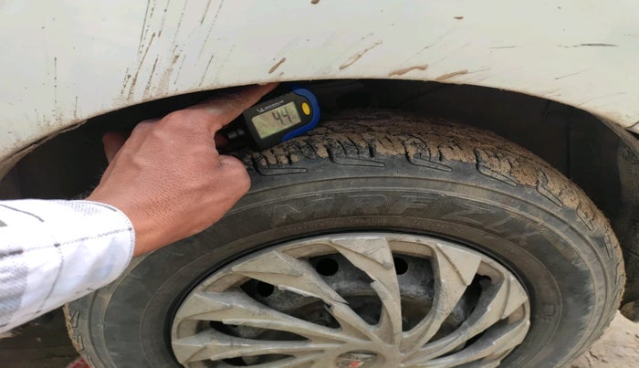 2021 Maruti Alto VXI, CNG, Manual, 65,203 km, tyre