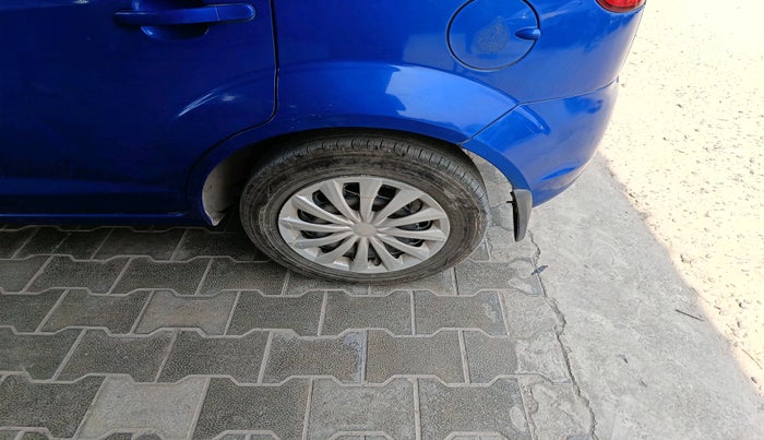 2013 Ford Figo ZXI 1.4 DIESEL, Diesel, Manual, 1,20,375 km, tyre