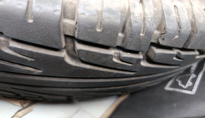 2017 Maruti S Cross ZETA 1.3, Diesel, Manual, 56,460 km, tyre