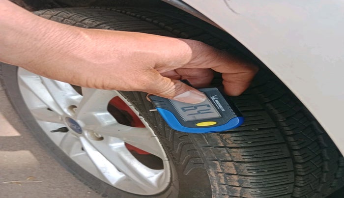 2018 Ford Ecosport TITANIUM 1.5L DIESEL, Diesel, Manual, 1,30,800 km, tyre