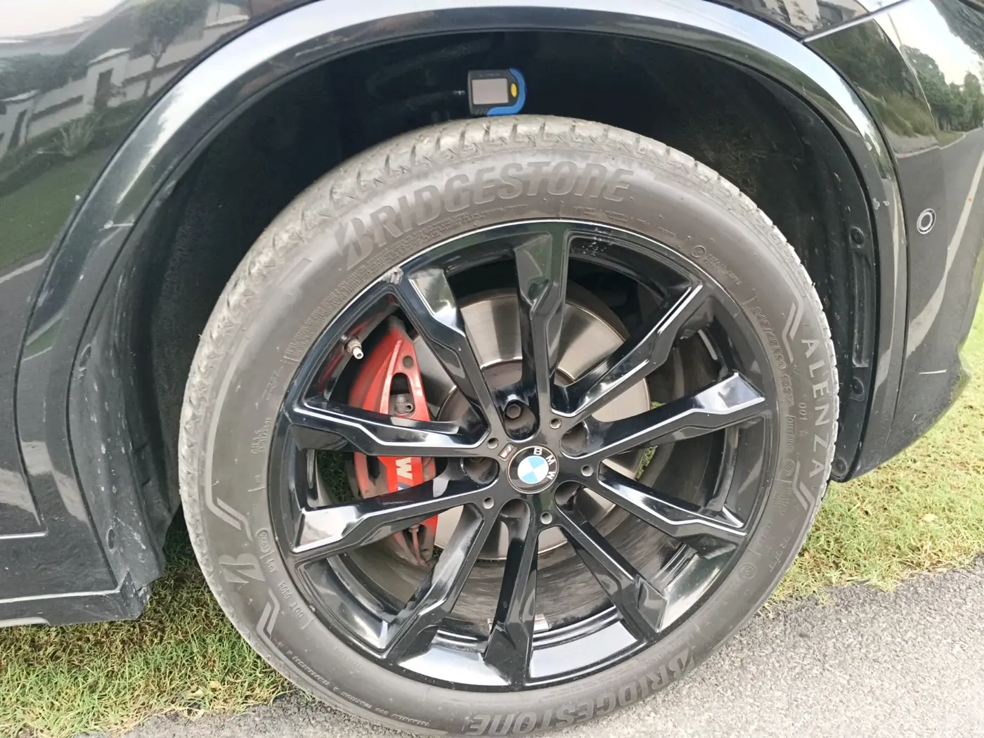 2022 BMW X4 XDRIVE30I M SPORT SIVER SHADOW EDITION , Petrol, Automatic, 92,181 km, tyre