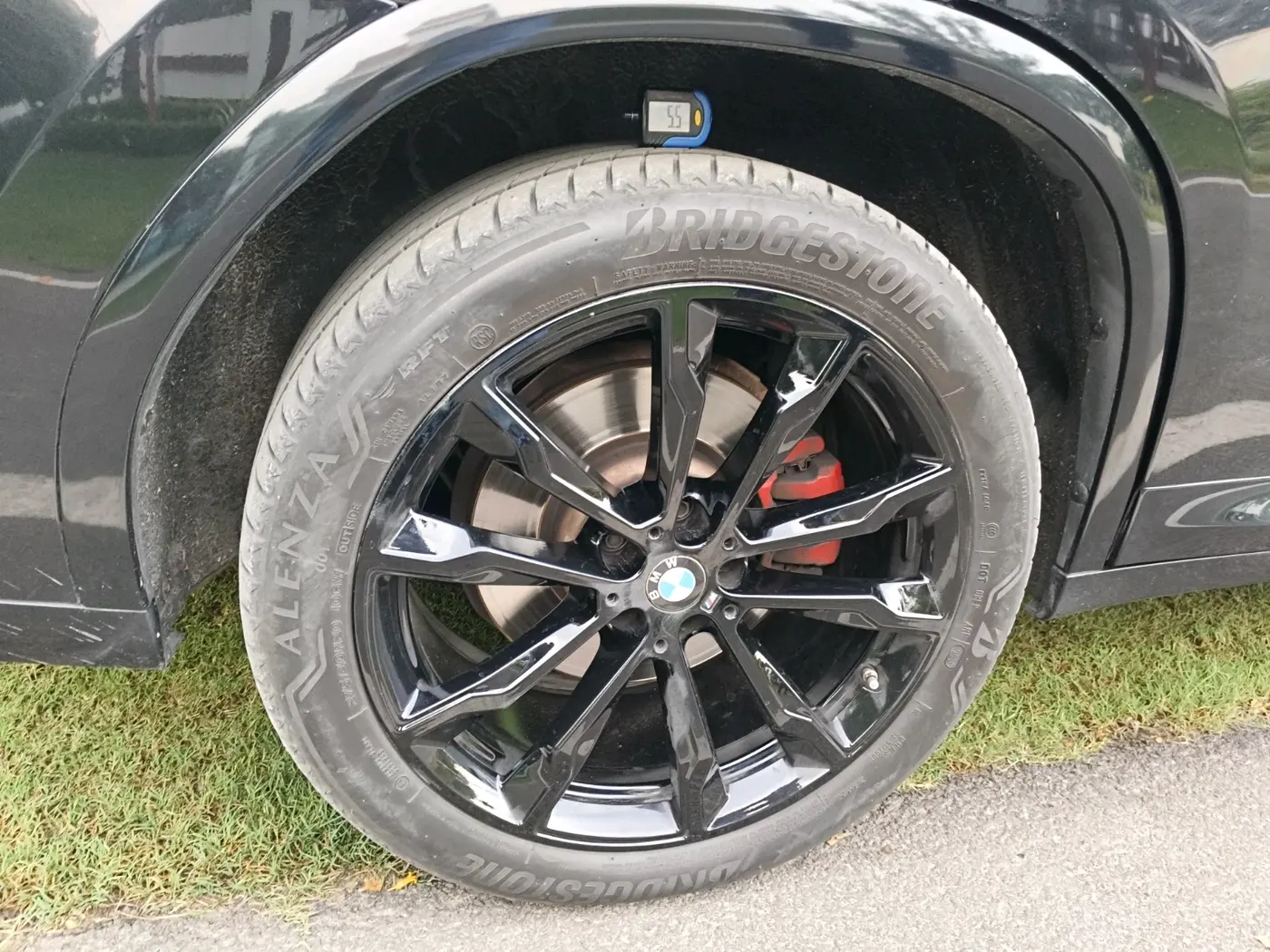 2022 BMW X4 XDRIVE30I M SPORT SIVER SHADOW EDITION , Petrol, Automatic, 92,181 km, tyre