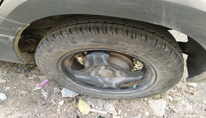 2019 Tata TIAGO NRG PETROL, Petrol, Manual, 1,04,327 km, tyre