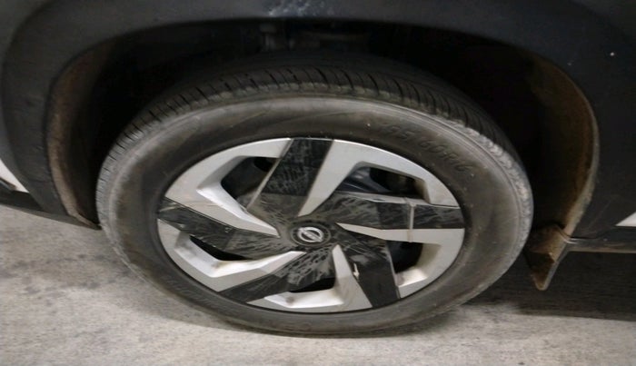 2021 Nissan MAGNITE XL TURBO, Petrol, Manual, 66,362 km, tyre