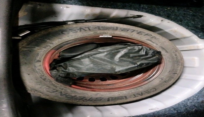 2021 Nissan MAGNITE XL TURBO, Petrol, Manual, 66,362 km, tyre