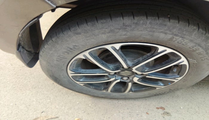 2018 Maruti Swift ZXI PLUS AMT, Petrol, Automatic, 38,922 km, tyre