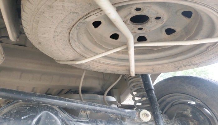 2022 Maruti Eeco 5 STR AC CNG (O), CNG, Manual, 66,195 km, tyre