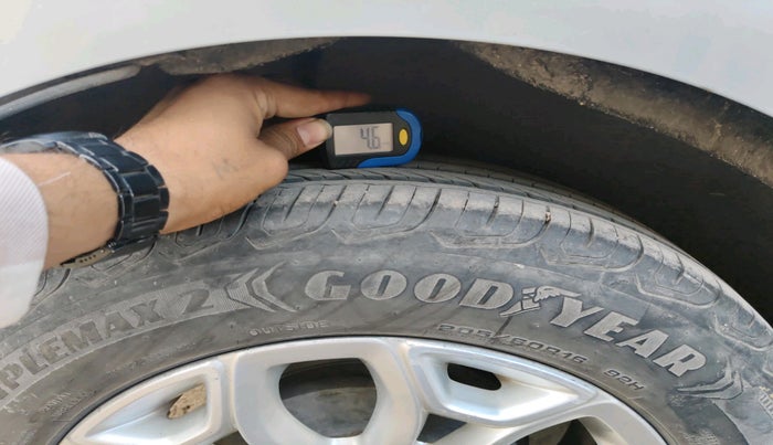 2013 Ford Ecosport TITANIUM 1.5L DIESEL, Diesel, Manual, 95,945 km, tyre