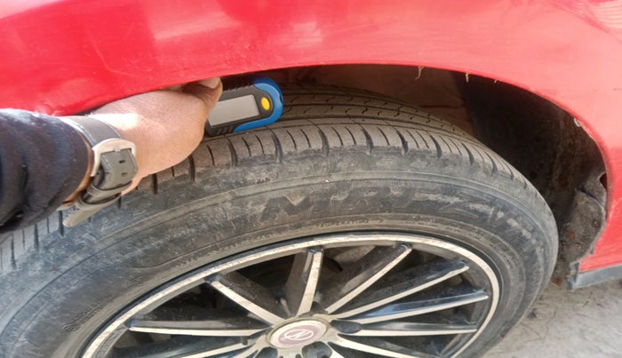 2020 Volkswagen Polo TRENDLINE 1.0L, Petrol, Manual, 44,496 km, tyre