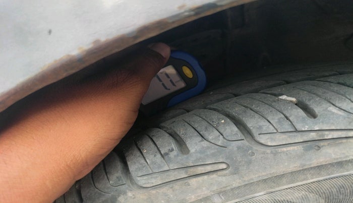 2012 Hyundai i20 SPORTZ 1.2, Petrol, Manual, 90,022 km, tyre