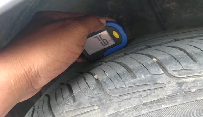 2012 Hyundai i20 SPORTZ 1.2, Petrol, Manual, 90,022 km, tyre