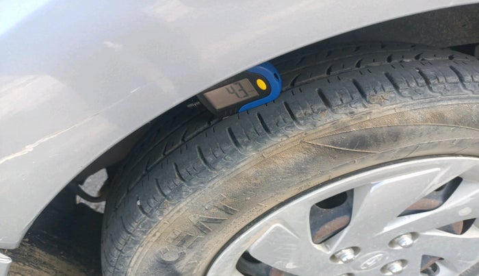 2019 Hyundai NEW SANTRO SPORTZ CNG, CNG, Manual, 1,07,234 km, tyre