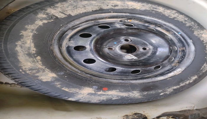 2012 Maruti Swift Dzire VXI, Petrol, Manual, 39,145 km, tyre