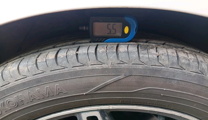 2016 Hyundai Verna FLUIDIC 4S 1.6 VTVT S, Petrol, Manual, 81,198 km, tyre