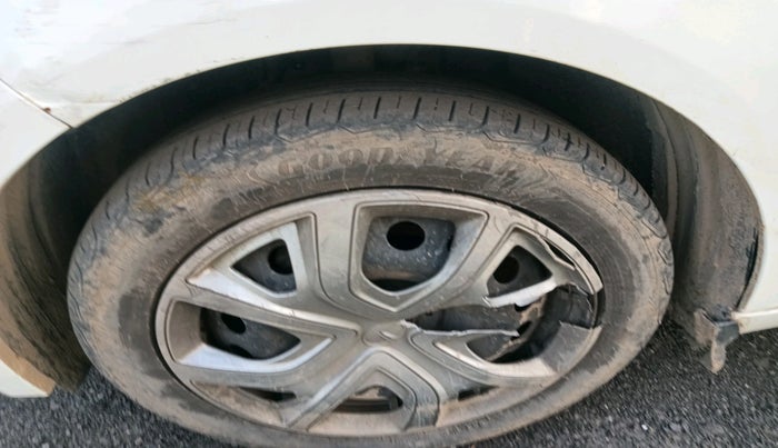 2022 Tata ALTROZ XM PLUS DIESEL, Diesel, Manual, 62,202 km, tyre