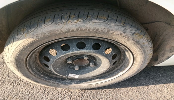 2022 Tata ALTROZ XM PLUS DIESEL, Diesel, Manual, 62,202 km, tyre