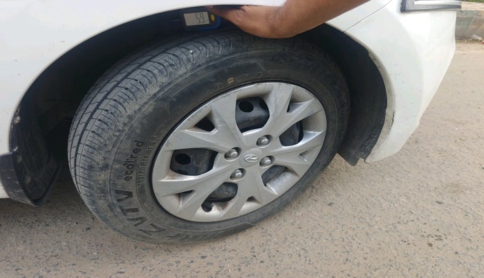 2015 Hyundai Grand i10 SPORTZ 1.2 KAPPA VTVT, Petrol, Manual, 67,568 km, tyre