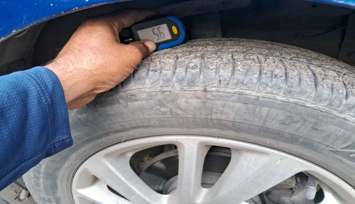 2012 Maruti Swift ZXI, Petrol, Manual, 99,231 km, tyre