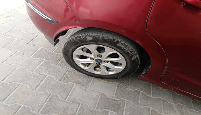 2017 Ford Figo Aspire TITANIUM1.5 DIESEL, Diesel, Manual, 1,72,788 km, tyre