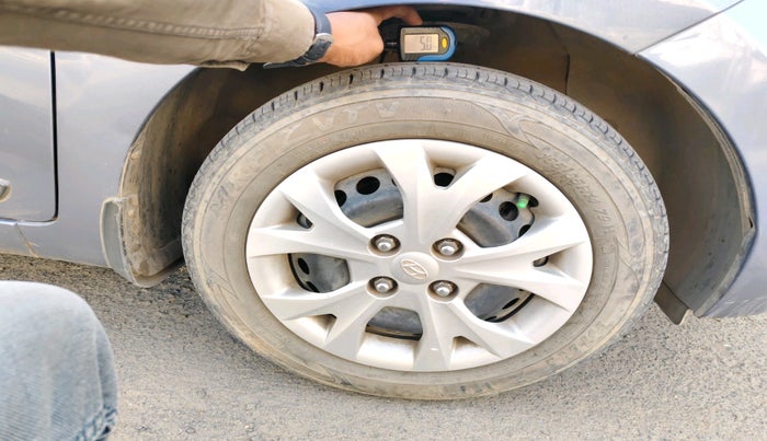 2015 Hyundai Grand i10 SPORTZ 1.2 KAPPA VTVT, Petrol, Manual, 57,199 km, tyre