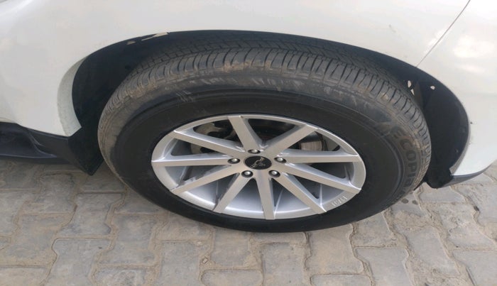 2024 Mahindra SCORPIO CLASSIC S11 7STR, Diesel, Manual, 39,293 km, tyre