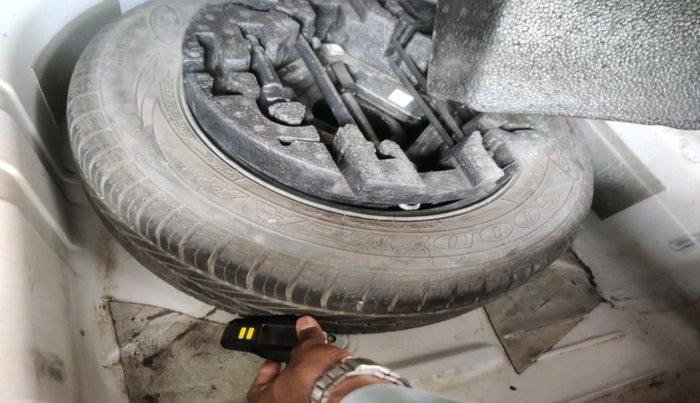 2017 Skoda Rapid STYLE 1.5 TDI AT, Diesel, Automatic, 69,199 km, tyre