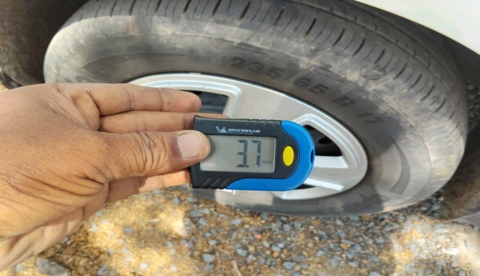 2020 Mahindra Scorpio S9, Diesel, Manual, 96,896 km, tyre