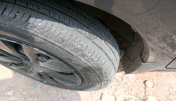 2018 Maruti Baleno DELTA PETROL 1.2, Petrol, Manual, 55,615 km, tyre