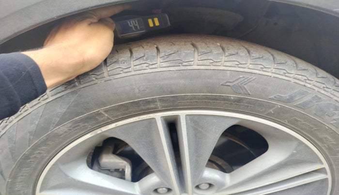 2017 Hyundai Creta SX PLUS AT 1.6 PETROL, Petrol, Automatic, 75,827 km, tyre