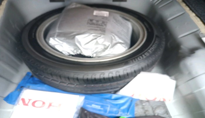 2020 Honda City 1.5L I-VTEC ZX CVT, Petrol, Automatic, 24,703 km, tyre