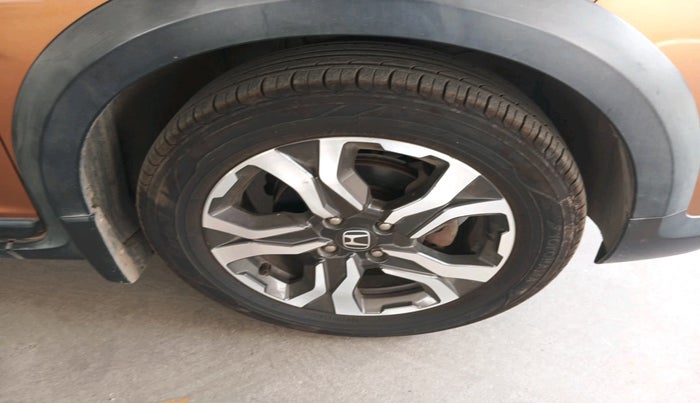 2018 Honda WR-V 1.2L I-VTEC VX MT, Petrol, Manual, 19,862 km, tyre