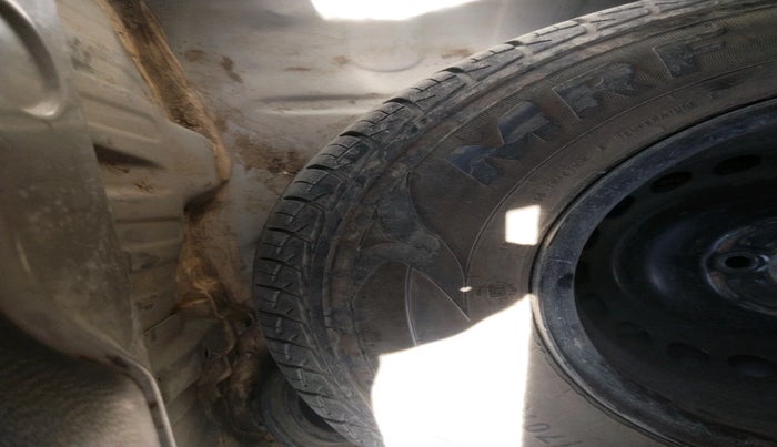 2019 Honda Amaze 1.2L I-VTEC VX, CNG, Manual, 2,67,070 km, tyre