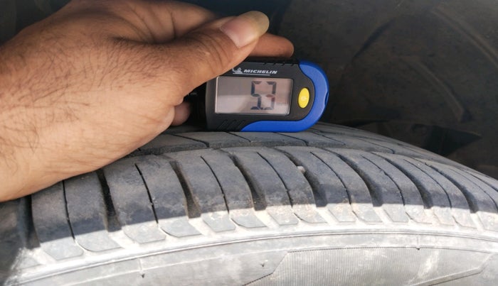 2019 Honda Amaze 1.2L I-VTEC VX, CNG, Manual, 2,67,070 km, tyre