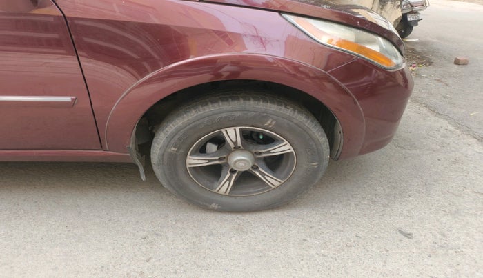 2011 Tata Aria PLEASURE 4X2, Diesel, Manual, 79,847 km, tyre